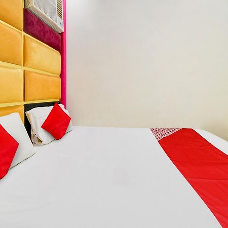 Hotel O Double Rr Нью-Делі Екстер'єр фото